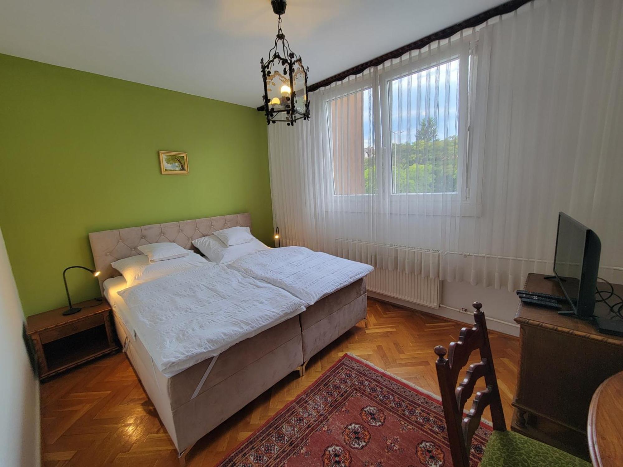 Belvarosi Classic Apartman 85 Square Meters Σζομπαθέλι Εξωτερικό φωτογραφία