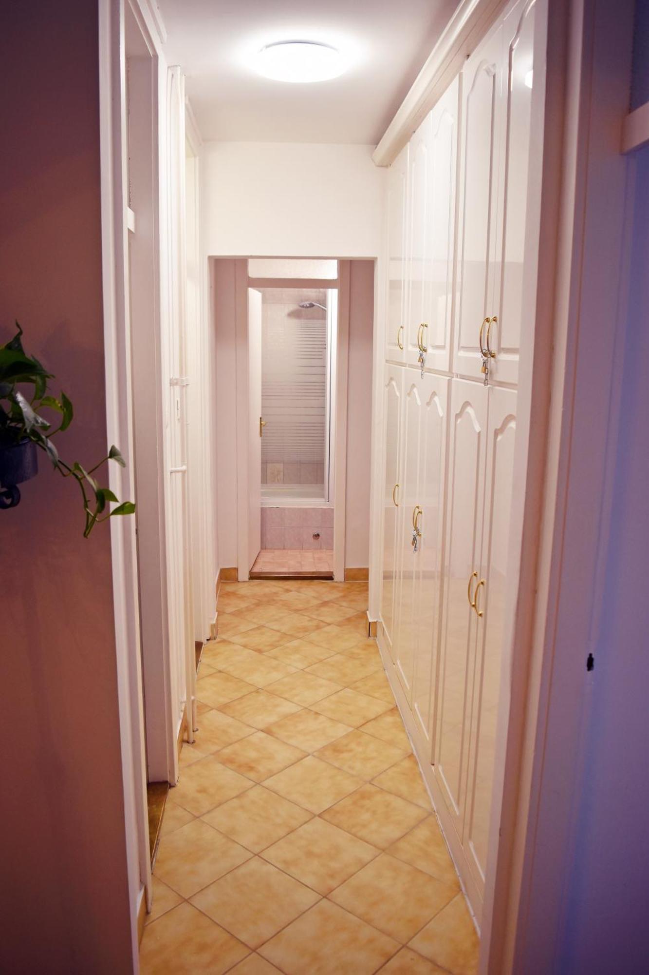 Belvarosi Classic Apartman 85 Square Meters Σζομπαθέλι Εξωτερικό φωτογραφία